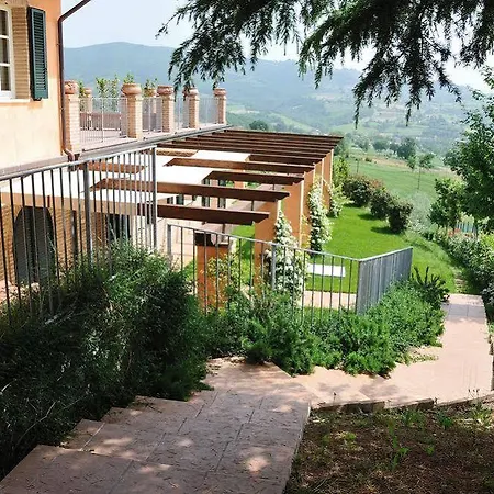 La Posta Di Bacco * Gualdo Cattaneo